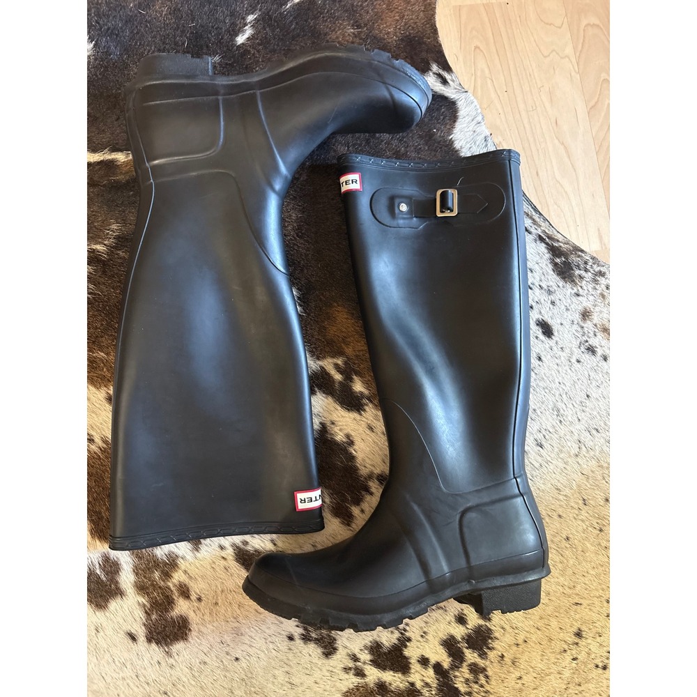 Hunter Original Tall Rain Boots In Black Women Size 9